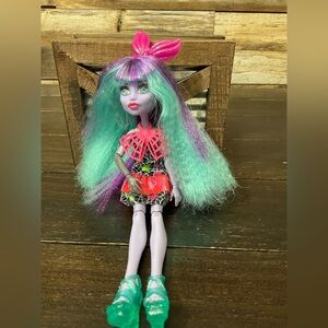 Mattel Monster High Electrified Monstrous Hair Ghouls Twyla Doll
